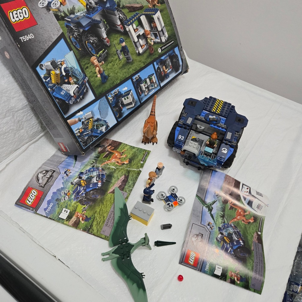 LEGO Jurassic World Gallimimus and Pteranodon Breakout 75940 Incomplete Set